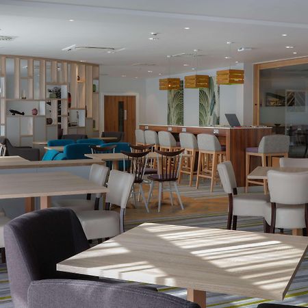 Hampton By Hilton Exeter Airport Hotel Woodbury Eksteriør billede