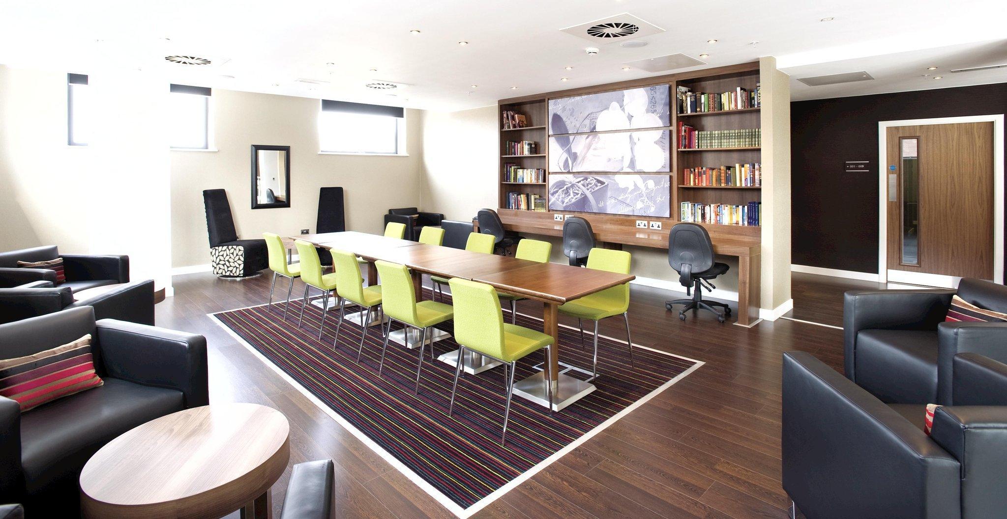 Hampton By Hilton Exeter Airport Hotel Woodbury Eksteriør billede