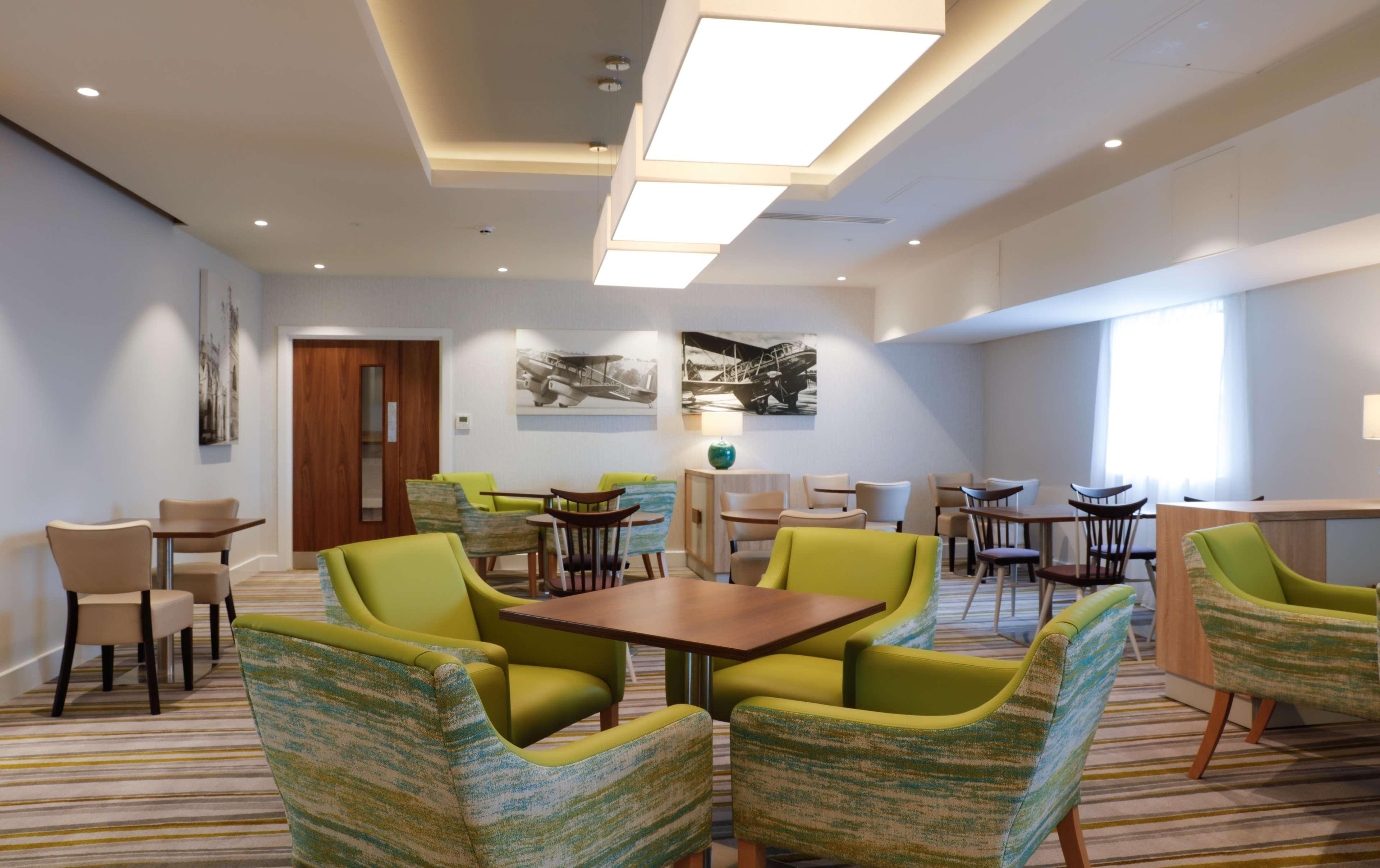 Hampton By Hilton Exeter Airport Hotel Woodbury Eksteriør billede