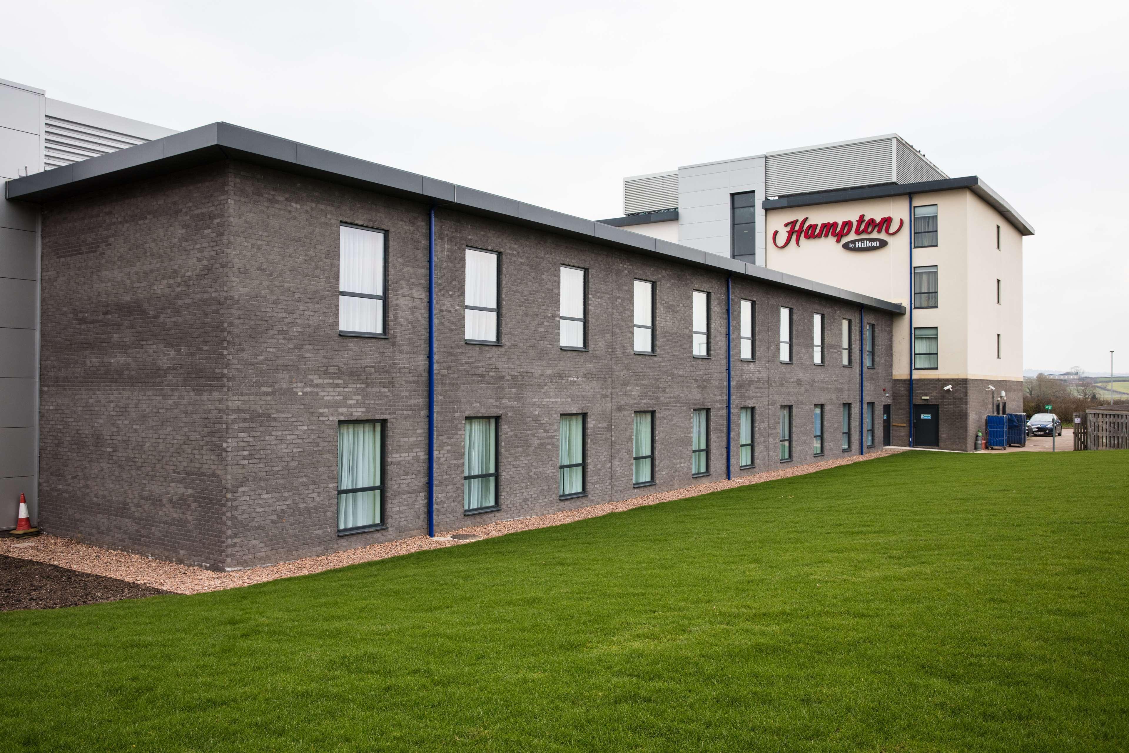 Hampton By Hilton Exeter Airport Hotel Woodbury Eksteriør billede
