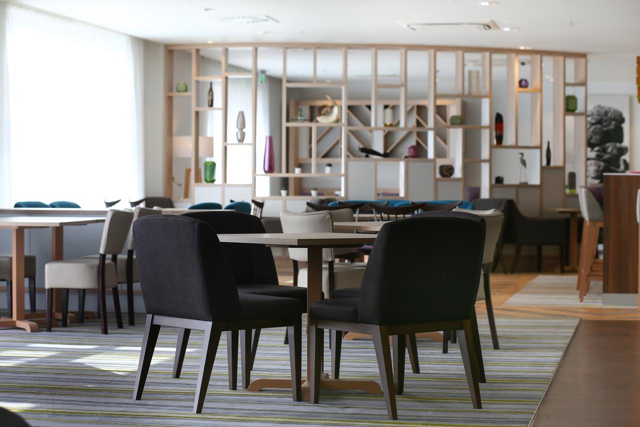 Hampton By Hilton Exeter Airport Hotel Woodbury Eksteriør billede