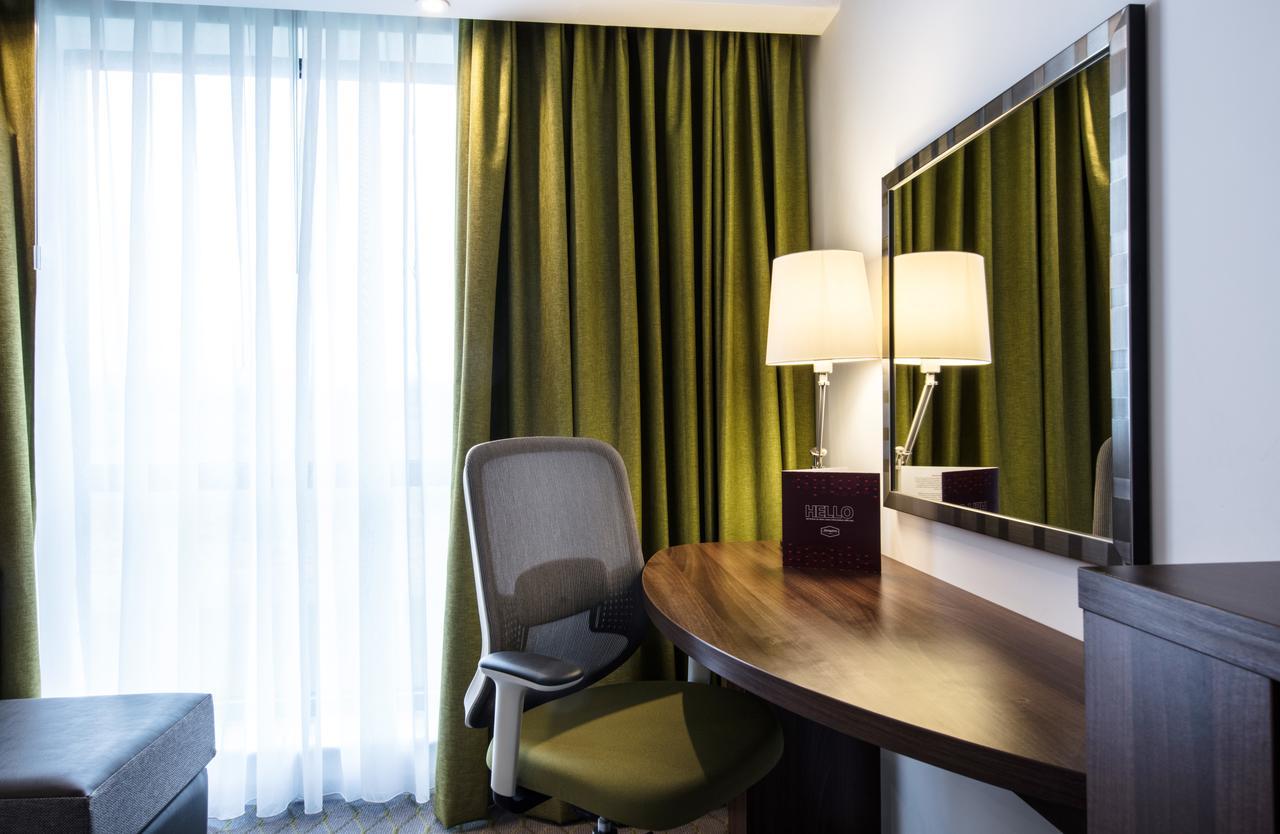 Hampton By Hilton Exeter Airport Hotel Woodbury Eksteriør billede